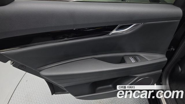 Genesis G80 (RG3) Gasoline 3.5 Turbo AWD 2024 — фото 25