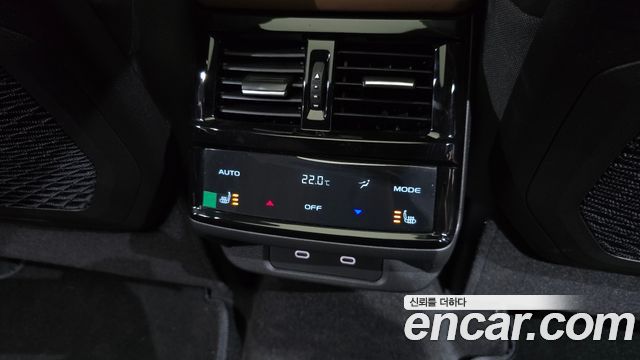 Renault Korea Filante 1.5 E-Tech Iconic 2WD 2027 — фото 32