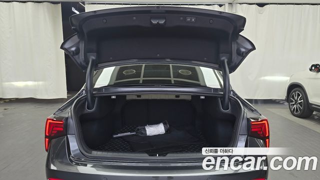 Kia K5 (III) 2.0 Noblesse 2025 — фото 20