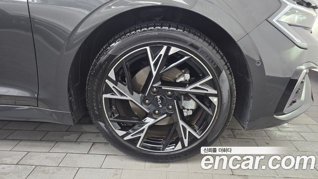 Kia K5 (III) 2.0 Noblesse 2025 — фото 21