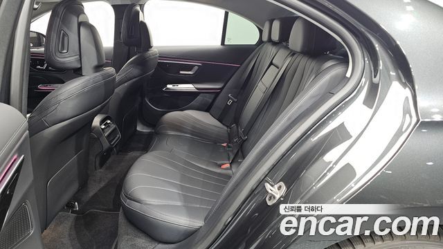 Mercedes-Benz E-Class (W214) E200 Avantgarde 2025 — фото 12