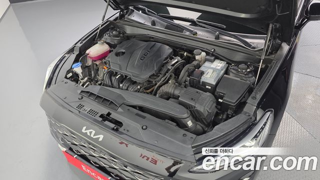 Kia K8 2.5 Gasoline 2WD Noblesse 2022 — фото 6