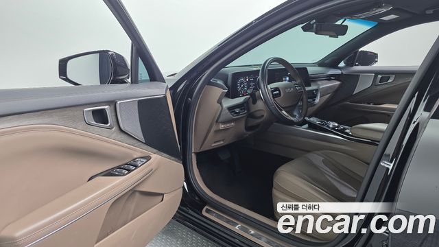 Kia K8 2.5 Gasoline 2WD Noblesse 2022 — фото 10