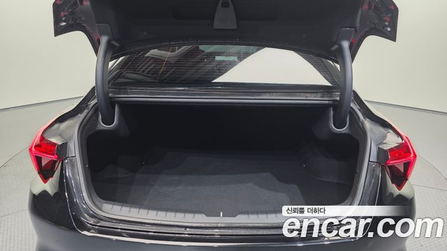 Kia K8 2.5 Gasoline 2WD Noblesse 2022 — фото 20