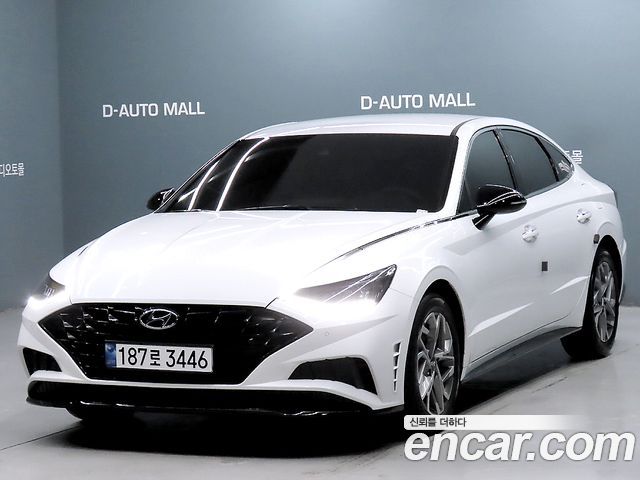 Hyundai Sonata (DN8) 2.0 Premium Plus