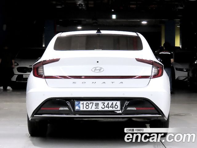 Hyundai Sonata (DN8) 2.0 Premium Plus 2022 — фото 4