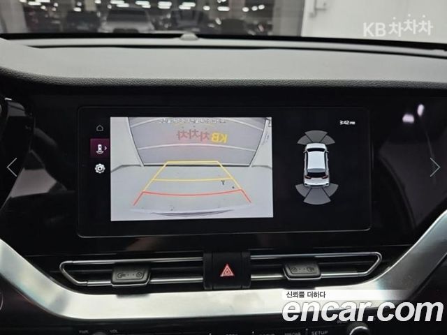 Kia Niro 1.6 HEV Noblesse Special 2020 — фото 18