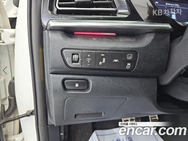 Kia Niro 1.6 HEV Noblesse Special 2020 — фото 21