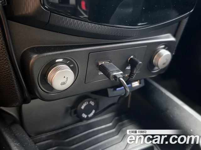 KG Mobility (SsangYong) Tivoli Air Diesel IX 2WD 2018 — фото 19