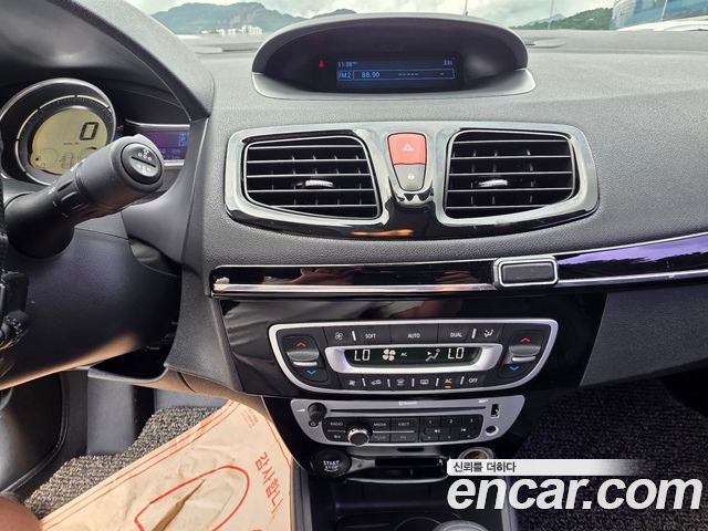 Renault Korea SM3 Neo LE 2016 — фото 10