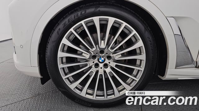 BMW X7 (G07) xDrive 40d Design Pure Excellence 7-Seater 2021 — фото 5
