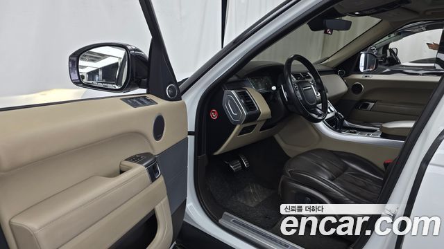 Land Rover Range Rover Sport (II) 3.0 SDV6 HSE Dynamic 2017 — фото 10