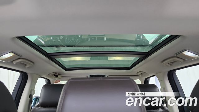 Land Rover Range Rover Sport (II) 3.0 SDV6 HSE Dynamic 2017 — фото 16