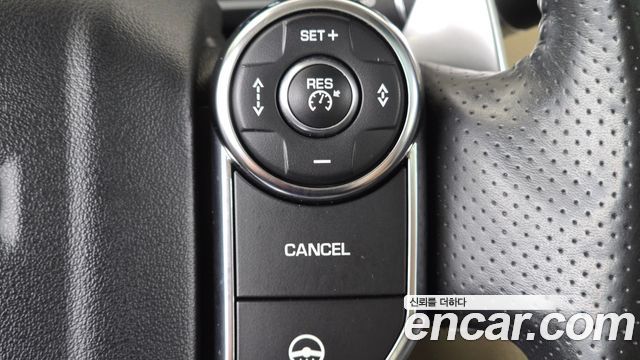 Land Rover Range Rover Sport (II) 3.0 SDV6 HSE Dynamic 2017 — фото 18