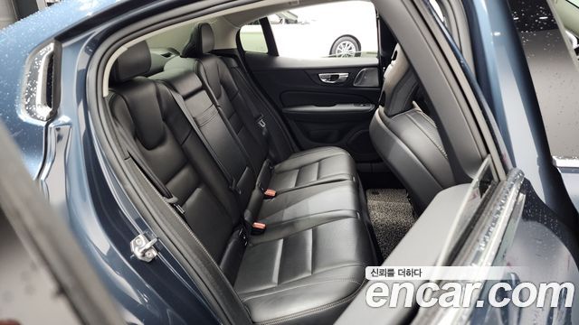 Volvo S60 (III) T5 Inscroption 2020 — фото 12