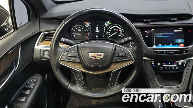 Cadillac XT5 3.6 Platinum 2018 — фото 13