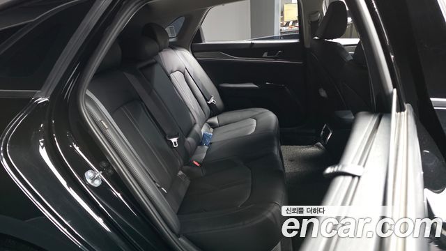 Kia K5 (III) 2.0 Noblesse 2025 — фото 11