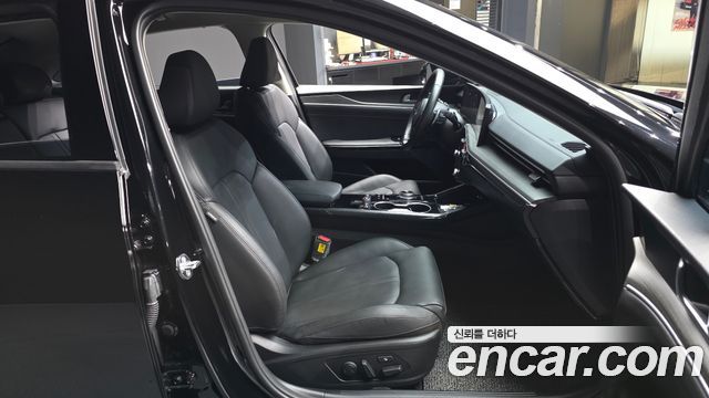Kia K5 (III) 2.0 Noblesse 2025 — фото 12