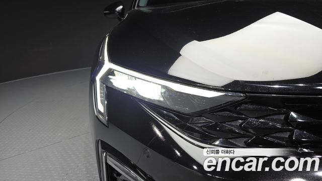 Kia K5 (III) 2.0 Noblesse 2025 — фото 22