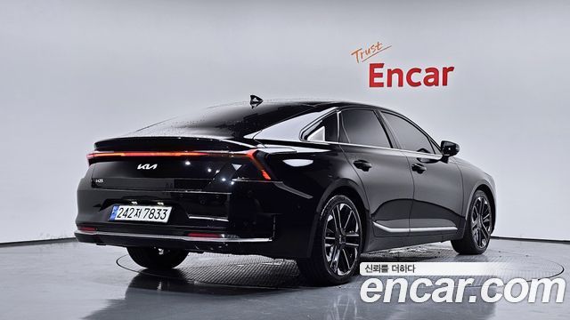 Kia K8 2.5 Gasoline 2WD Noblesse 2025 — фото 2