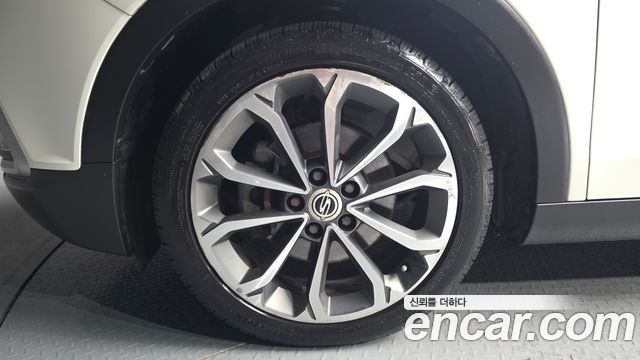 KG Mobility (SsangYong) Tivoli Air Diesel IX 2WD 2018 — фото 5