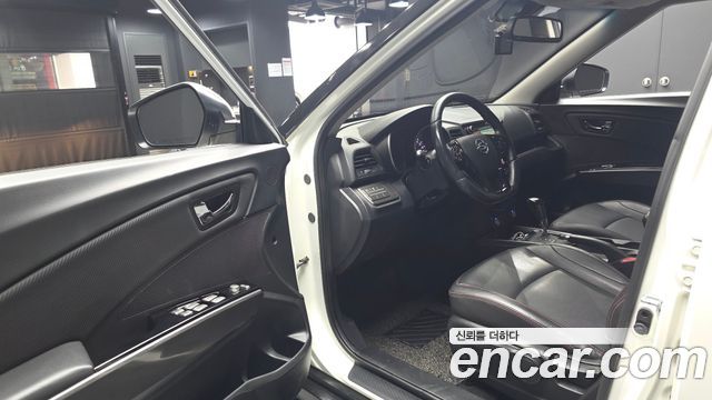 KG Mobility (SsangYong) Tivoli Air Diesel IX 2WD 2018 — фото 10