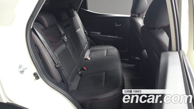 KG Mobility (SsangYong) Tivoli Air Diesel IX 2WD 2018 — фото 12