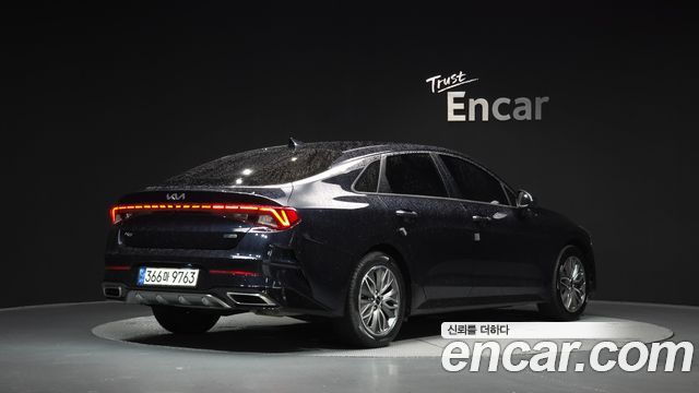 Kia K5 Hybrid (III) Signature 2022 — фото 2