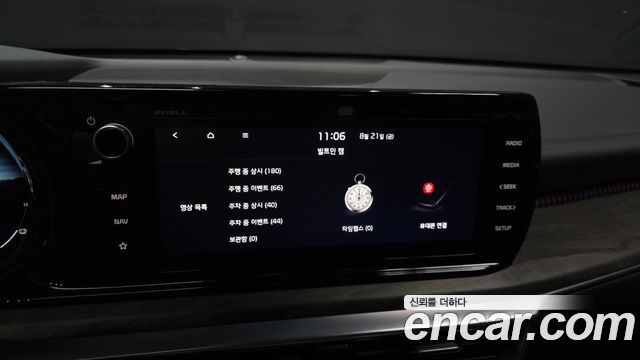 Kia K5 Hybrid (III) Signature 2022 — фото 18