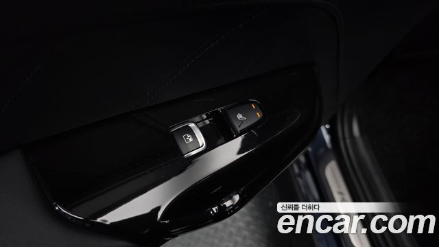 Kia K5 Hybrid (III) Signature 2022 — фото 19