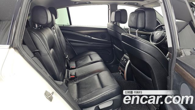 BMW 5 Series GT (F07) GT 30d xDrive 2013 — фото 16