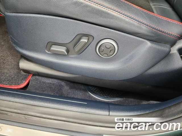 Genesis GV70 2.5T Gasoline AWD 2021 — фото 22