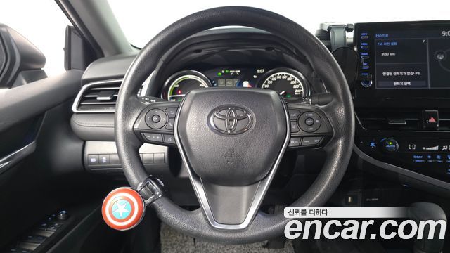 Toyota Camry (XV70) 2.5 LE Hybrid 2022 — фото 13