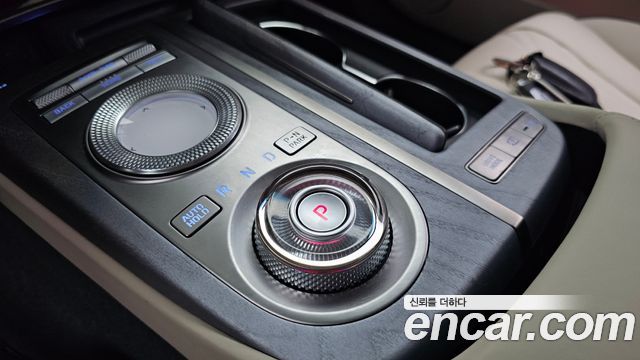 Genesis G80 (RG3) Gasoline 2.5 Turbo AWD 2022 — фото 9