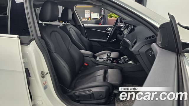 BMW 2 Series Gran Coupe (F44) 220i Advantage 2021 — фото 10