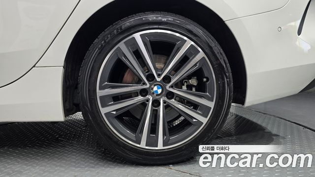 BMW 2 Series Gran Coupe (F44) 220i Advantage 2021 — фото 21