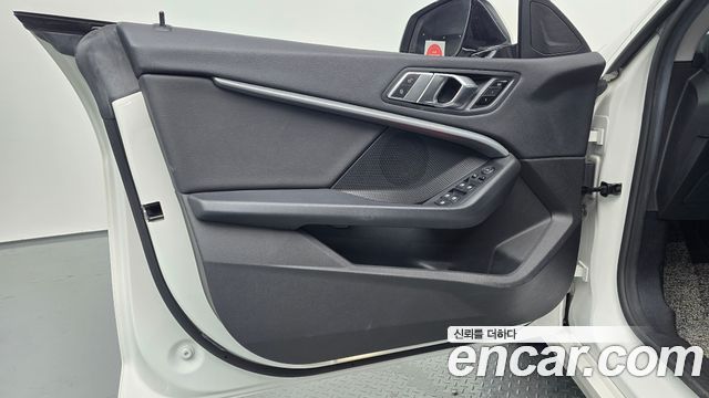 BMW 2 Series Gran Coupe (F44) 220i Advantage 2021 — фото 24