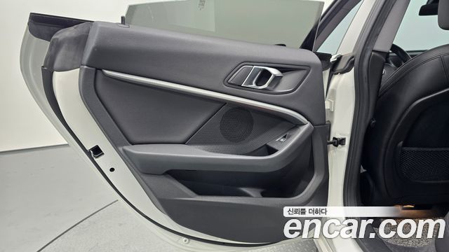 BMW 2 Series Gran Coupe (F44) 220i Advantage 2021 — фото 25
