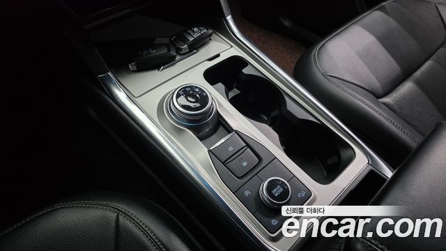 Ford Explorer (VI) 2.3 LimIted 4WD 2021 — фото 9