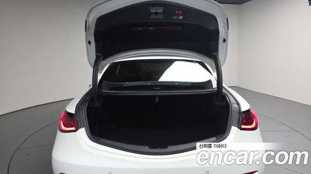 Mercedes-Benz CLE-Class (C236) CLE200 Coupe 2024 — фото 20