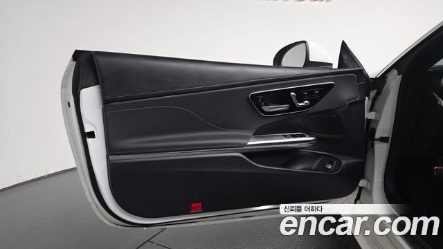 Mercedes-Benz CLE-Class (C236) CLE200 Coupe 2024 — фото 24