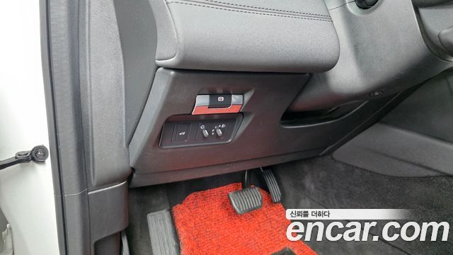 Land Rover Discovery Sport (II) D150 S 2020 — фото 36
