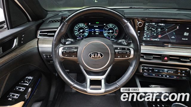 Kia K5 (III) 2.0 Signature 2021 — фото 13