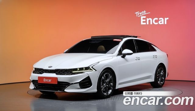Kia K5 (III) 2.0 Signature