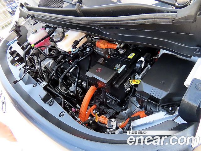 Hyundai ST1 Cargo Smart 2025 — фото 23