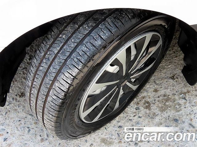 Hyundai ST1 Cargo Smart 2025 — фото 24