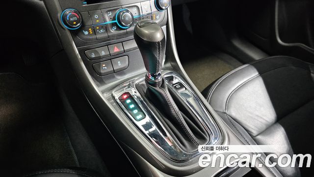 Chevrolet Malibu 2.0 LTZ 2015 — фото 9