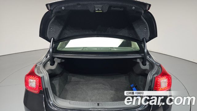 Chevrolet Malibu 2.0 LTZ 2015 — фото 34
