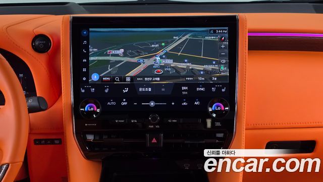 Toyota Alphard (IV) 2.5 HEV Executive AWD 2024 — фото 12
