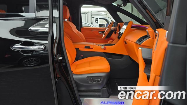Toyota Alphard (IV) 2.5 HEV Executive AWD 2024 — фото 26